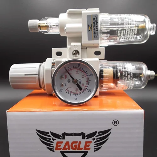 واحد مراقبت 1/4  Eagle